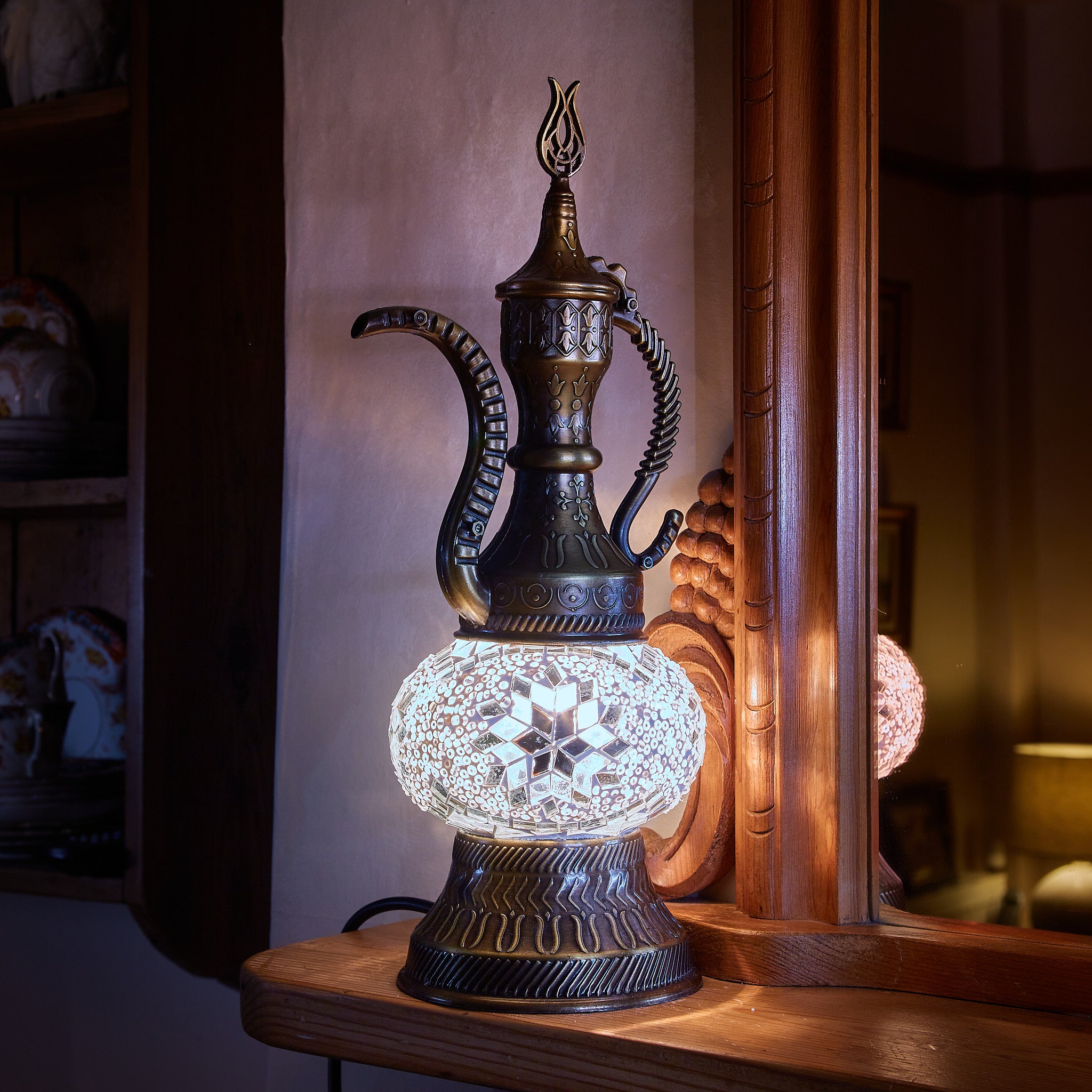 Teapot Lamp Size 2
