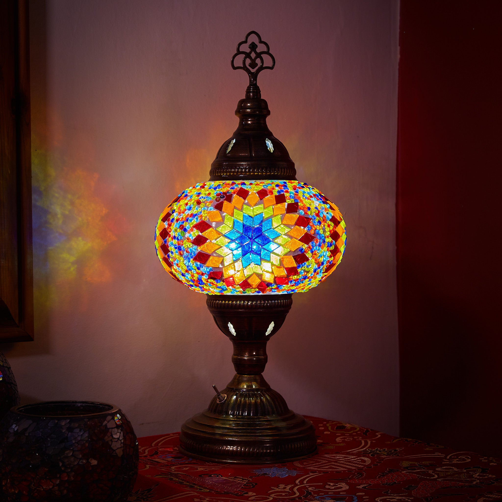 Battery Lamp Tall Size 3