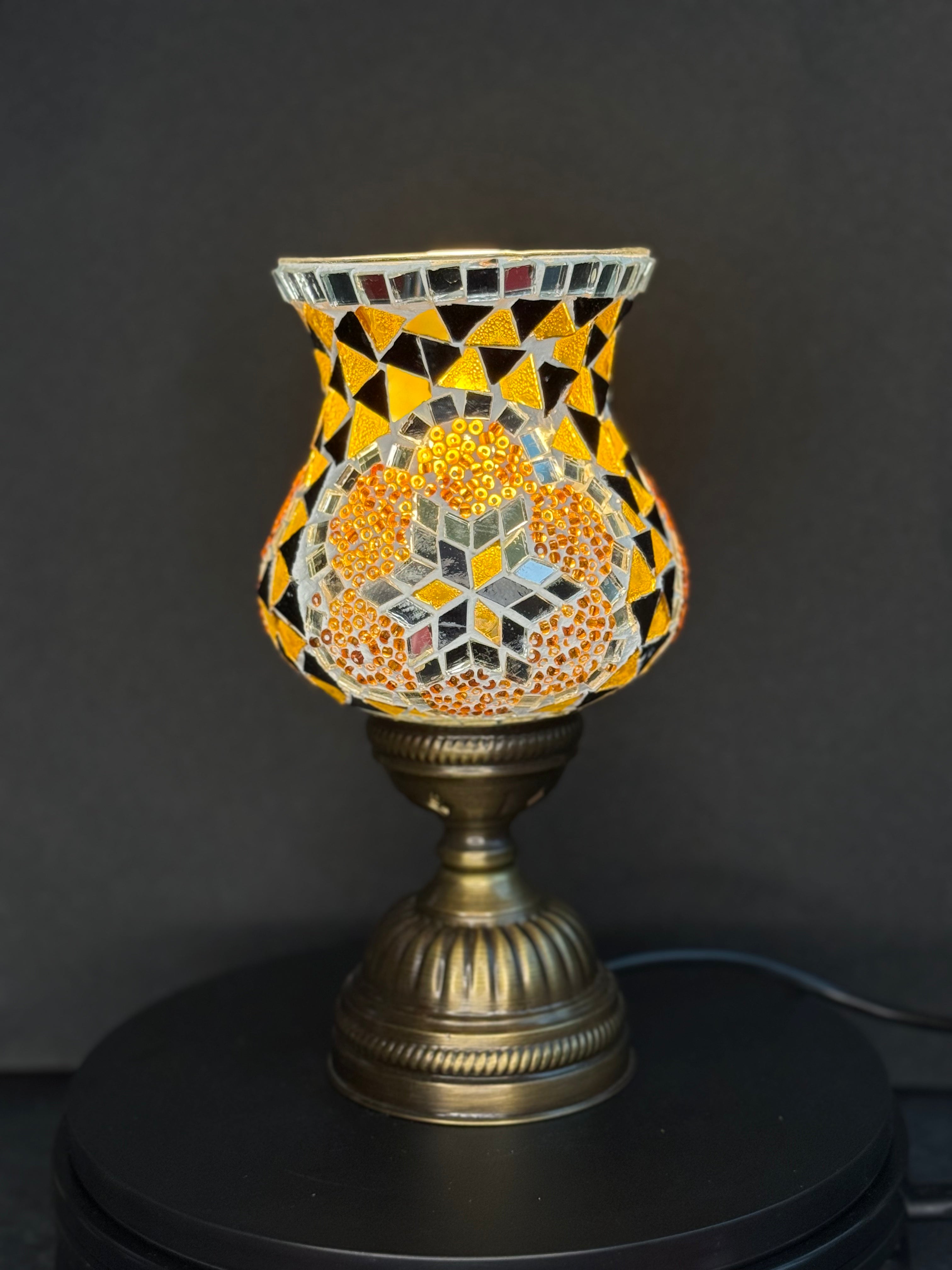 Tulip Table Lamp
