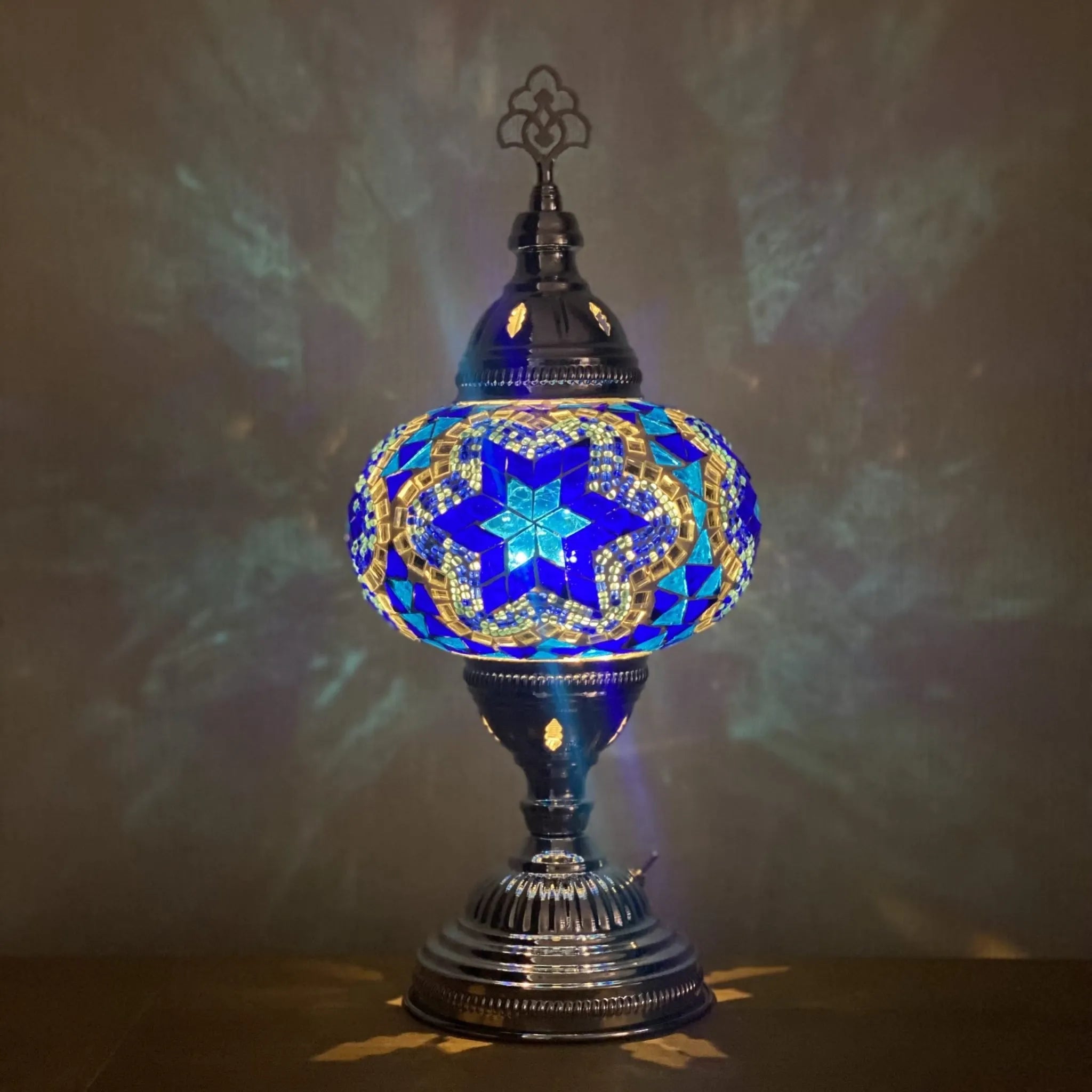 Battery Lamp Tall Size 3