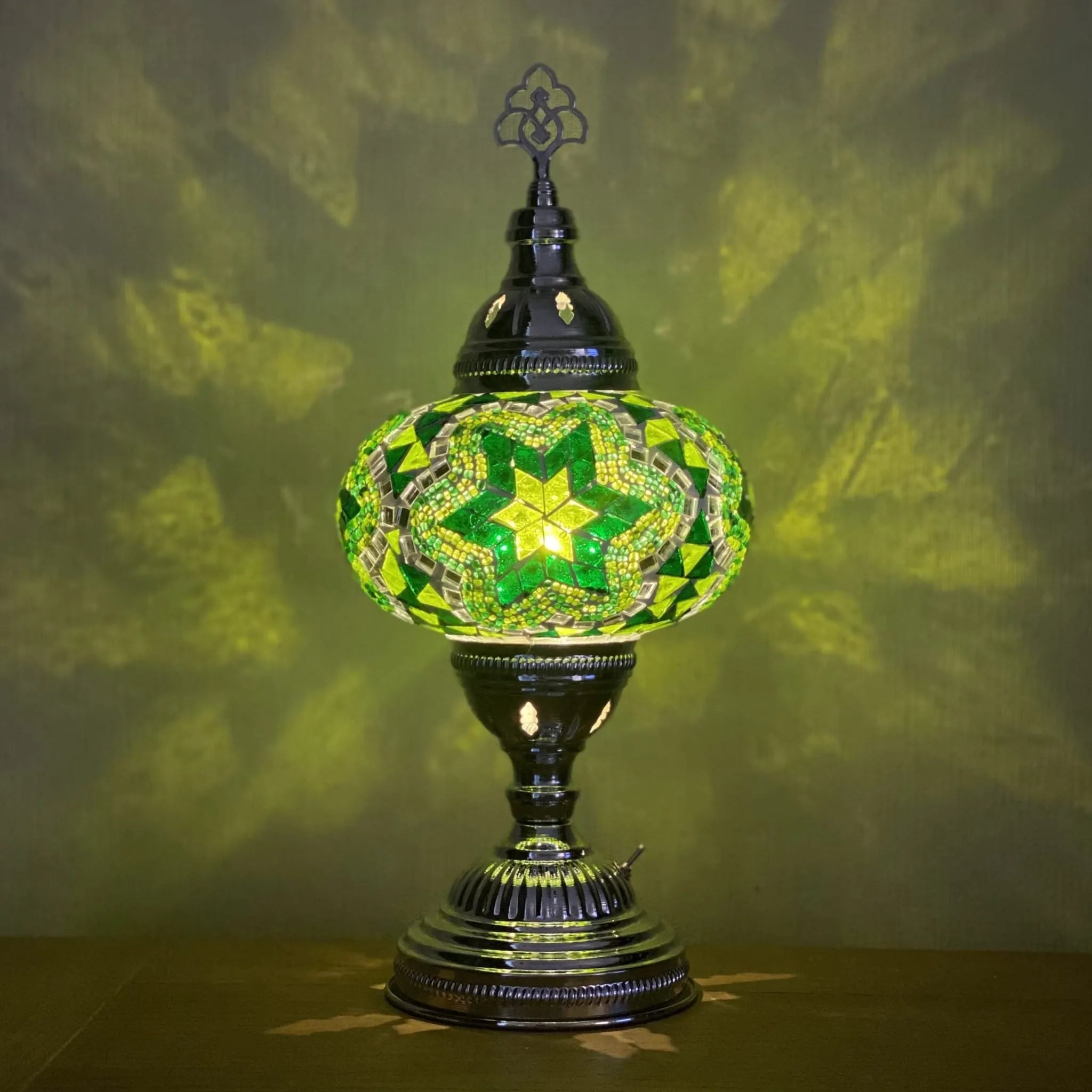 Battery Lamp Tall Size 3